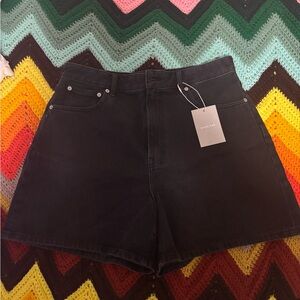 NWT Everlane high waisted a-line mom short in black denim Size 32